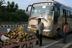 tour_bus