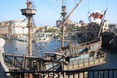 40970932524370891024D